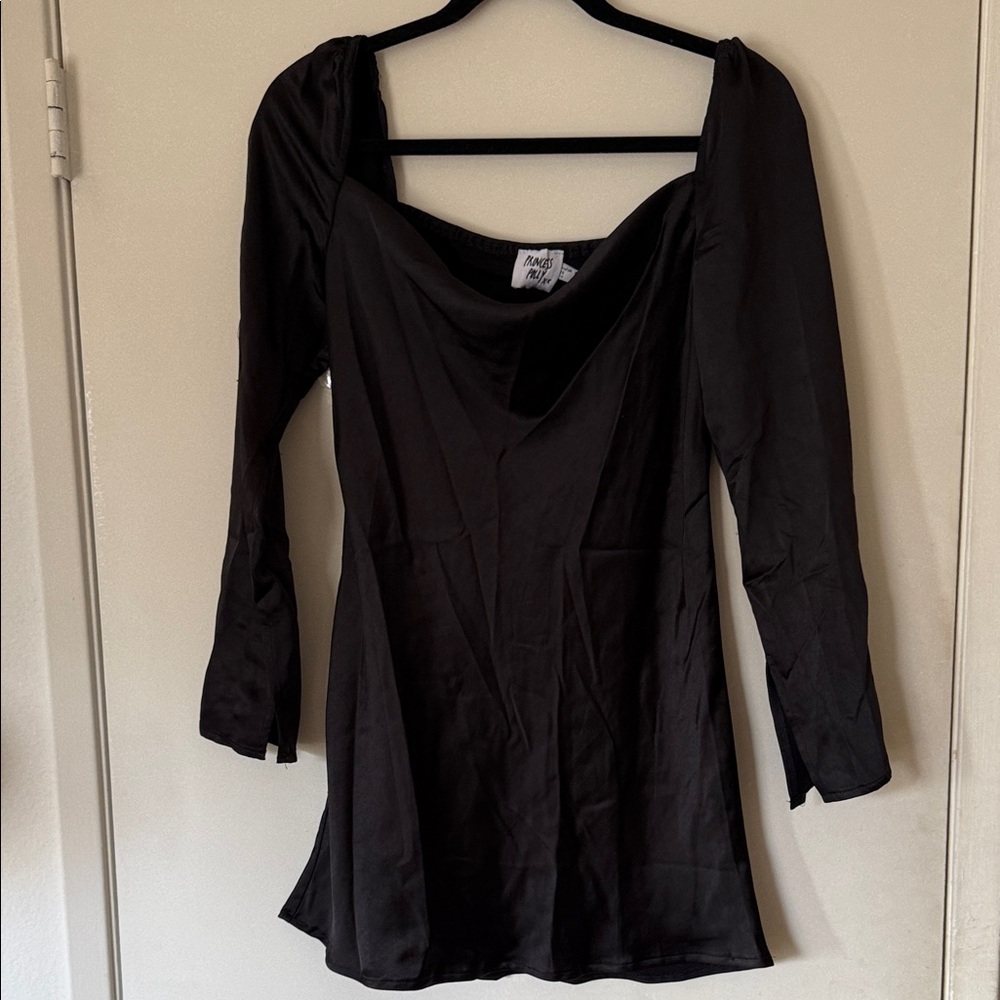 Princess Polly Satin Black Long Bell Sleeve Cowl‎ Neck Fit and Flare Mini Dress - Picture 7 of 8